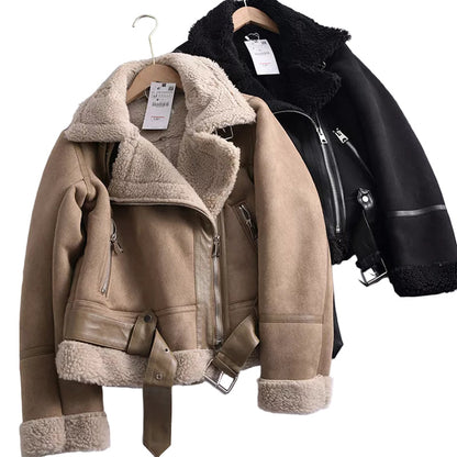 Dam Vinterjacka i Semskad Skinn med Unik Design
